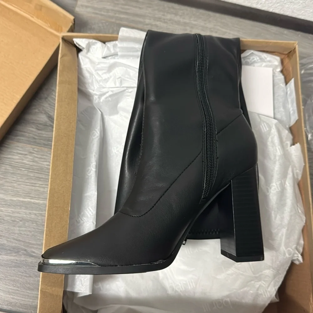 Womens Black Square Toe Block Heel Zip-Up Dress Heeled Boots